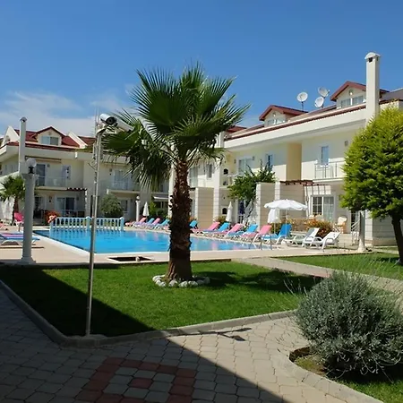 Ocean Beach Club 5 *